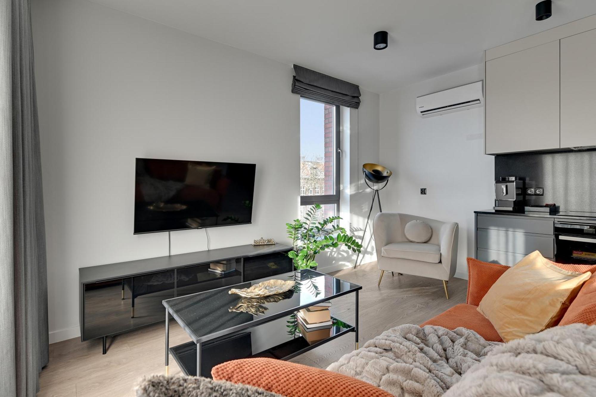 Scala 60K City Center Apartments With Parking By Lion Apartments Gdansk Dış mekan fotoğraf