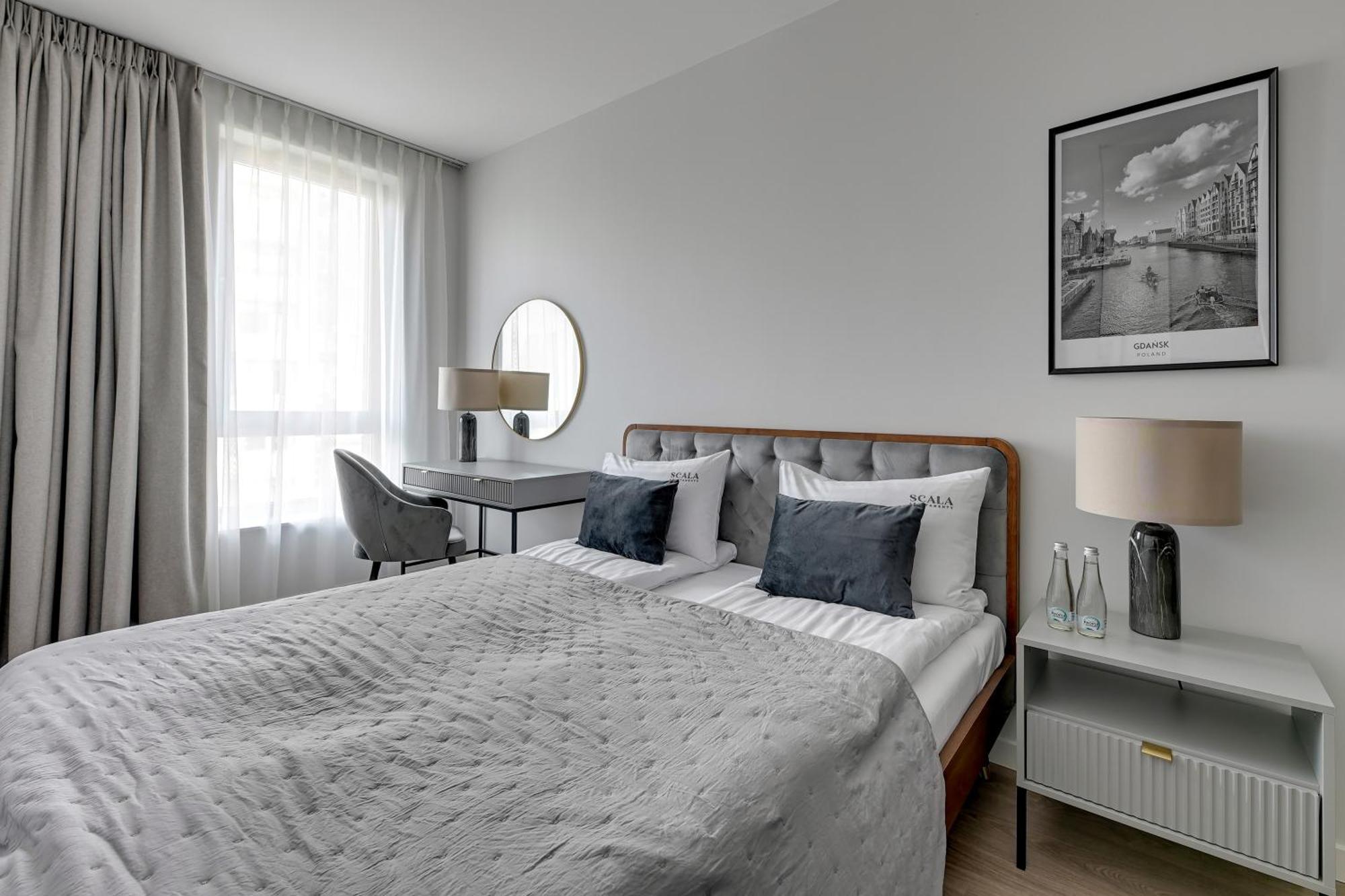 Scala 60K City Center Apartments With Parking By Lion Apartments Gdansk Dış mekan fotoğraf