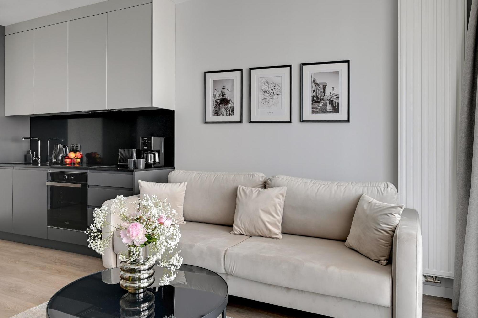 Scala 60K City Center Apartments With Parking By Lion Apartments Gdansk Dış mekan fotoğraf