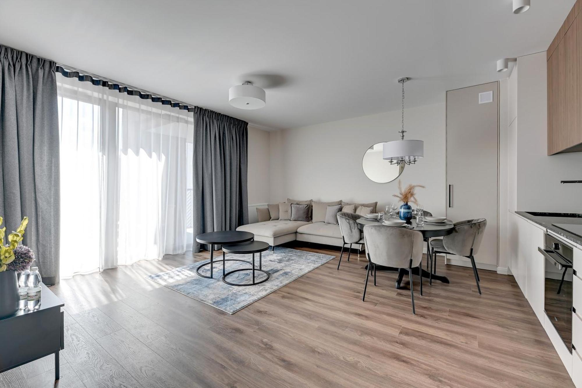 Scala 60K City Center Apartments With Parking By Lion Apartments Gdansk Dış mekan fotoğraf
